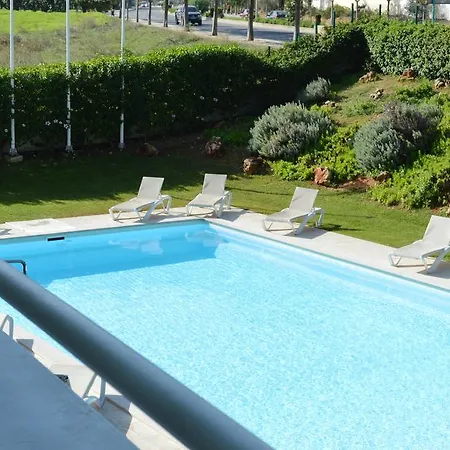 Apartahotel Urban Flamingo