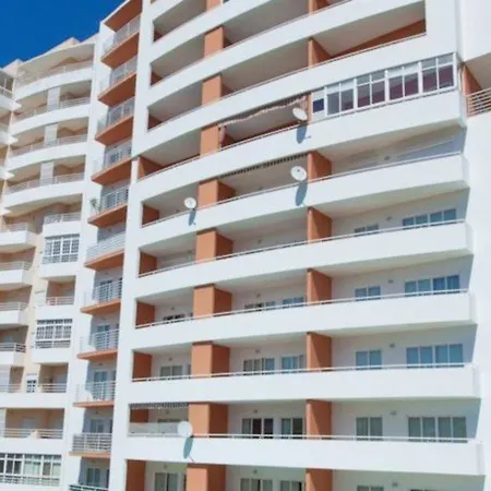 Urban Flamingo 3* ポルティマン