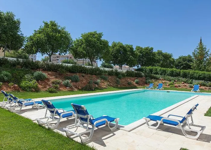 Urban Flamingo Lejlighedshotel 3*